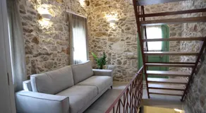 Kapetanospito Vacation Homes - Image 5