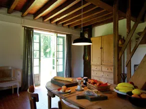 Charming Cottage in Ladignac-le-Long with Garden - Image 3