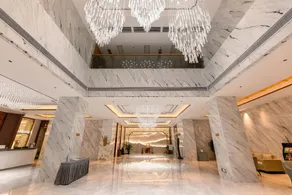 IU Hotel Zhanjiang Haibin Park Seaview Corridor - Image 3
