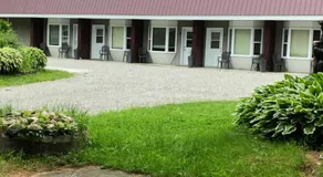 Noble Motel On Moore Lake - Image 4