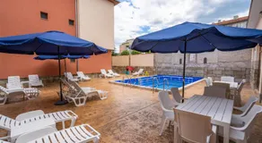 Family Hotel Preslav - Image 5