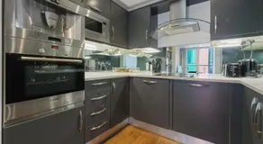 The Oxygen Apartment near Canary Wharf, Excel & O2 - Image 4
