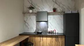 Wood hostel Osh - Image 3
