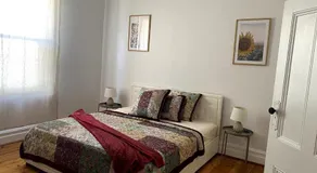 Glenelg Charmer - Metres to beach & CBD plus free parking - Image 2