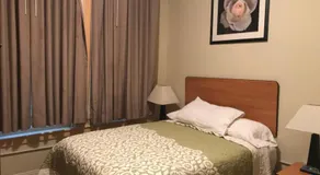 Boston Hotel - Image 2