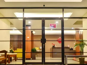 Art 2Stay Hotel Semarang - Image 2