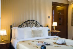 ELIVAAS Zephyr - Luxury cottages near Kempty Falls - Image 2