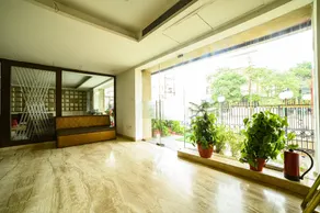 Hotel Rajpath Residency Near EDM Mall - Image 3