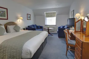 The Tollgate Hotel - Image 2