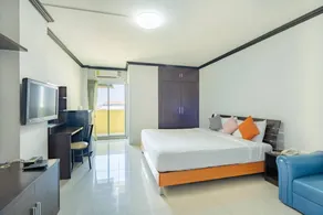 One Residence Navanakorn - Image 2