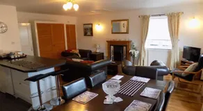 Oakdene Apartments - Image 4