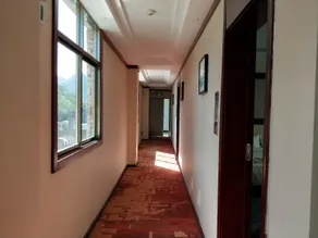 Hua Hin Business Hotel - Image 4