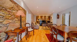 Casa de Valcova - Boutique Hotel - Image 2