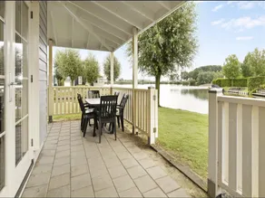 Bungalow by Water near Rotterdam with Sauna - Image 5