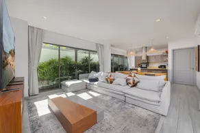 Villa Mauri – Modern 4BR Villa with Private Pool - Image 3