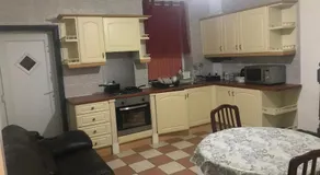 Entire B&B - Image 3