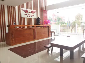 Phu Tien Hotel - Image 4