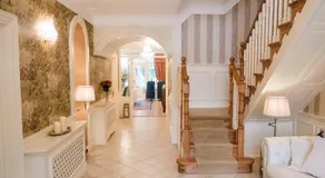 Herbert House ,V93 RF64 - Image 4