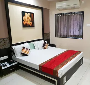 Hotel Oberoi - Image 2