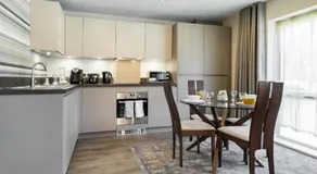 Fortified Luxury Apartment - Image 3