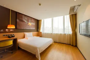 IU Hotel Chengdu Pengzhou Municipal Government Branch - Image 4