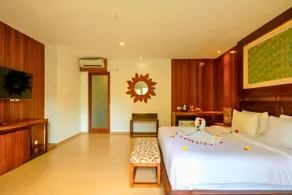 Stunning 1 BR King Room with Pool View AN122A - Image 2