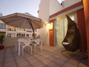 Apartamentos Sevilla Centro - Image 2