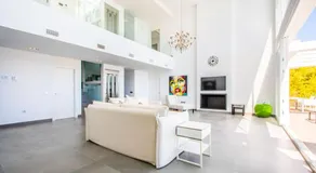 New Modern Villa Elviria, Mairena Pool BBQ&Views - Image 5