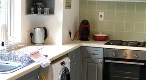 The Grey Cottage - Image 4