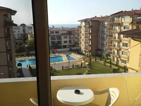 Krasi Hotel - Image 2