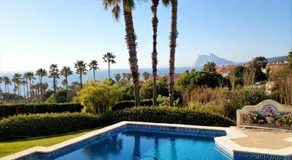 Luxuriöses Appartement mit Garten Pool 300 Meter zum Strand - Image 2