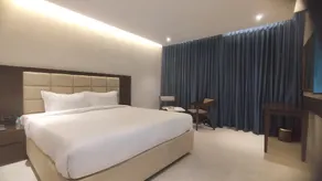 Hotel Mayura Presidency 10 kms from Belagavi Airport IXG - Image 4