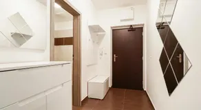 Apartments / 10 min from center / O2 ARENA - Image 4