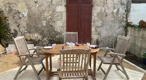 Au Pied du Chateau - Image 5