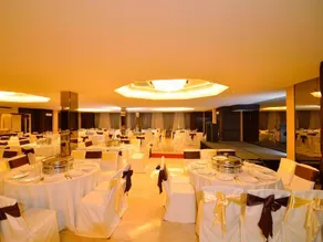 Media Hotel - Image 2