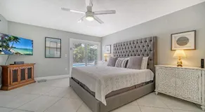 Beautiful Home - Oasis Backyard with Heat Pool - Image 2