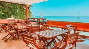  Charming Lipe Beach Resort - Image 3