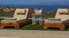 Oliva Emerald Eco - Secluded Off-Grid Vineyard Villa - Image 4