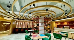 Downtown District Hotel - Image 2