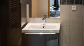 Superbe appartement avec Patio - Image 2