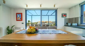 Naval villa-Panoramic villa with heated pool on the roof - Image 4