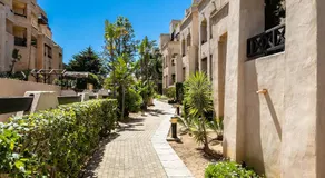 Apartamento Dos Dormitorios Vistas Jardín - Image 4