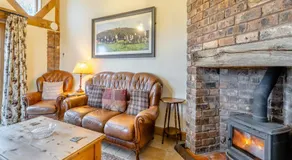 The Barn- Uk45536 - Image 2
