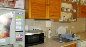 Hungaria Guesthouse - Image 5