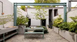 Chic Seddon Retreat Near the CBD - Image 4