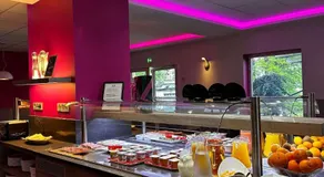 Best Hotel - Image 3