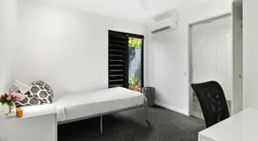 Redhill Cairns Living - Gatton St - Image 2