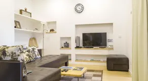 Marketplace Apartment 1 - Image 2