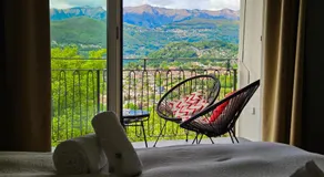 Bellavista Apartment with Free Parking - Image 3
