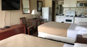 Travellers Inn - Image 5